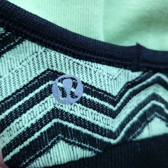 🍋Lululemon Ebb & Flow Racerback Bra Reversible - Picture 6 of 12